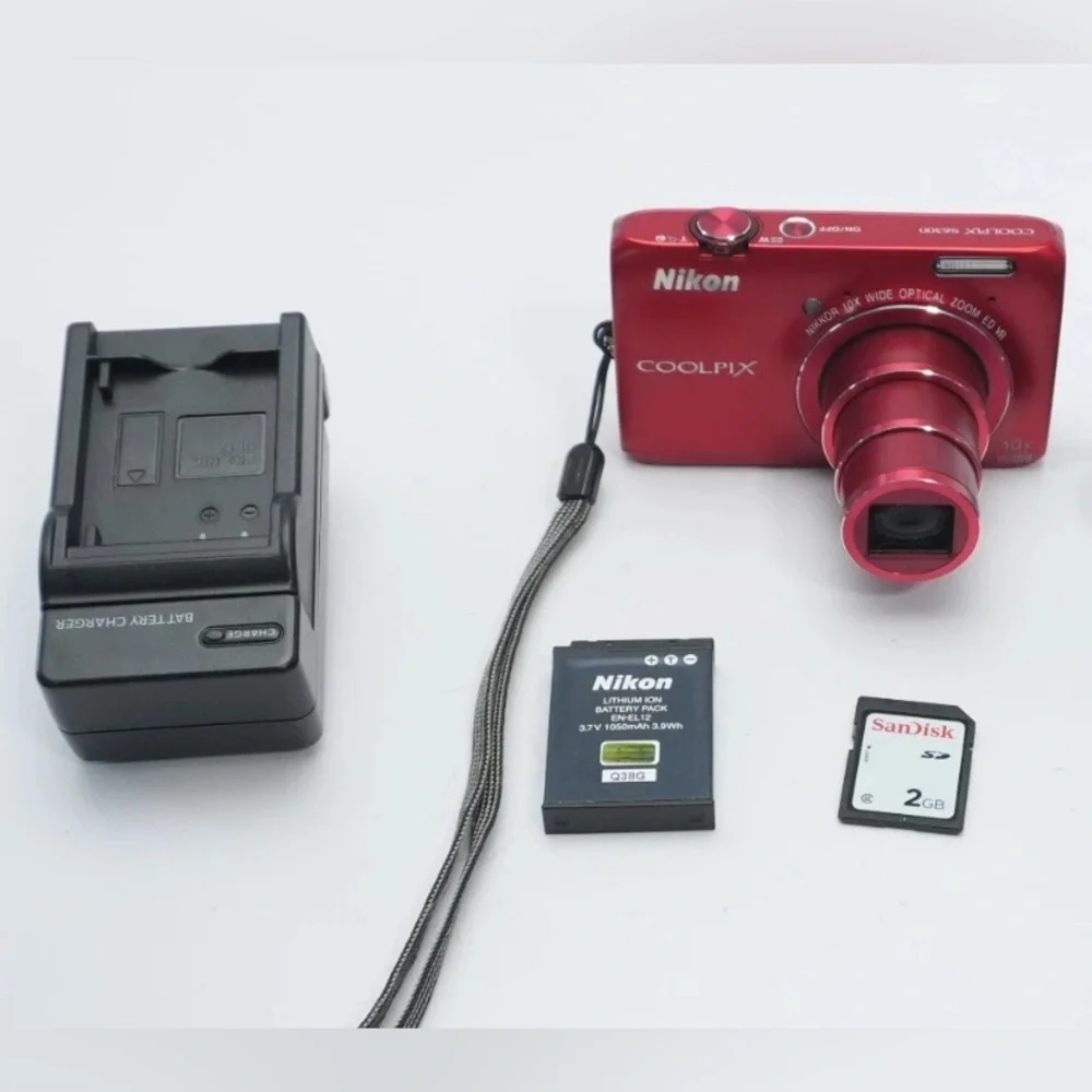 Nikon COOLPIX S6300 16.0MP Red Digital Camera 12x Optical Zoom Lens Wide Angle